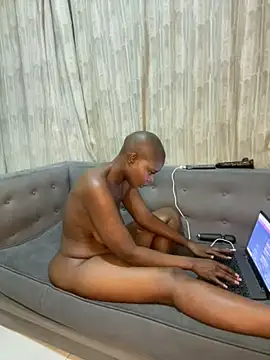 THESTALLIONBARBIEDOLL webcam