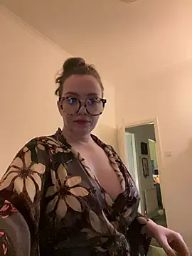 FemDom_RubyKnightXXO webcam