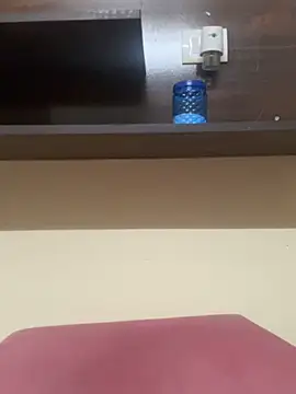 modelbigbobs - Modelbigbobs's free webcam