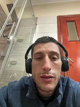 gionnytav (M young) - Sborrata cum