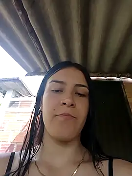 laura_arias018 webcam