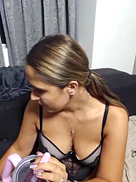 daddys_only_girl webcam