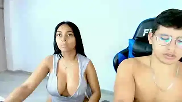 sophia_and_alex webcam