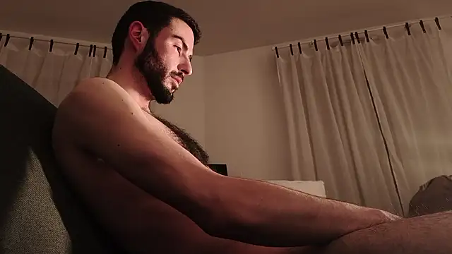 eliasshow (M young) - cum