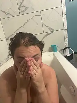 MilfyMrsRobinson webcam