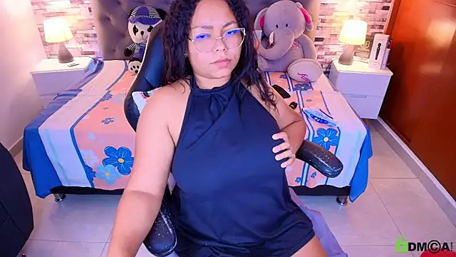 Italyy__boobs webcam