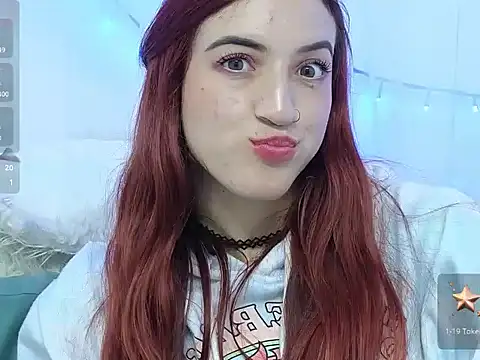 ninaa_fox webcam