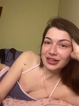 Webcam Model (mymisslove_)  is live.Free join now!