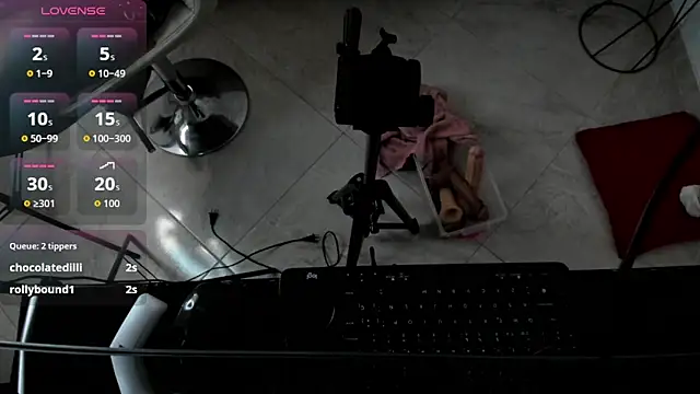 scarlet_darling26 webcam