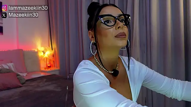 Iammazeekiin30 webcam