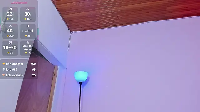 zoe6x - Zoe6x's free webcam - UK Sex Cams