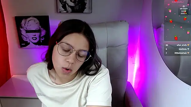 SamanthaRoldaan webcam