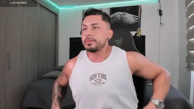 santi_aesthetic webcam