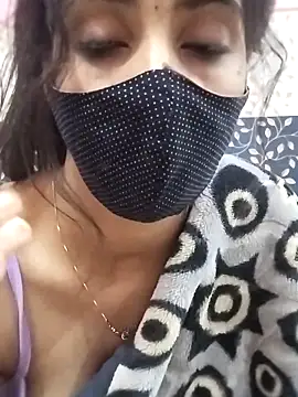 Jyoti-Love-143 webcam