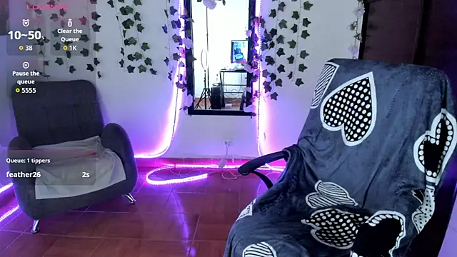 saray__jones - Saray__jones's free webcam - UK Sex Cams