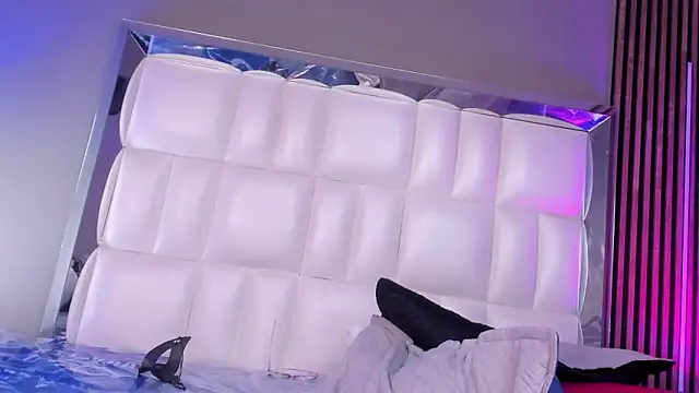 roger_and_ramona (G teen) - ⭐TWO FINGER  WET PUSSY