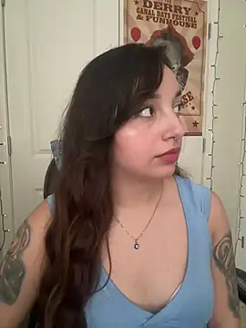 CharmingMaddie webcam