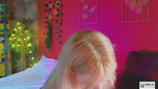 Rochelle_Dolly webcam