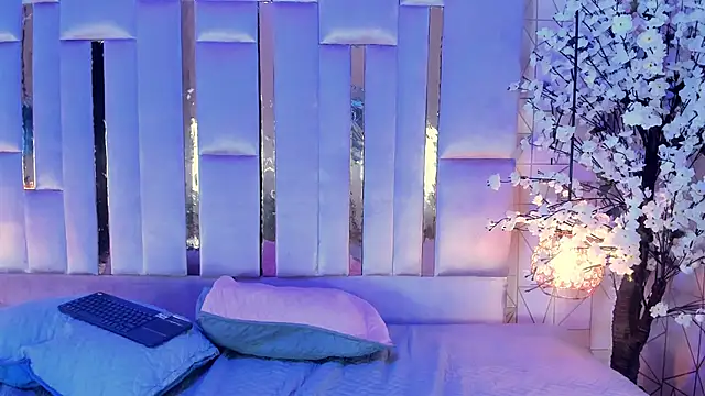 HannaCollins_ webcam