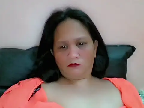 divinegrace1983 - Divinegrace1983's free webcam