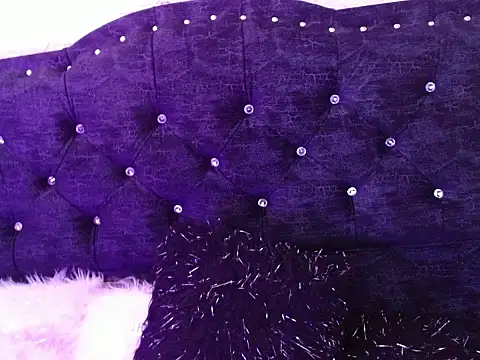 Mariana_Diamond webcam