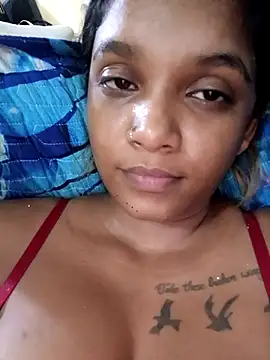 Indianqueen03 webcam