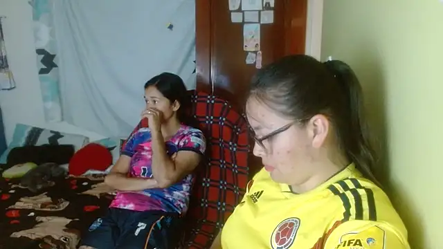 clayre_and_jill webcam