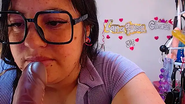 lanaqueen699 webcam
