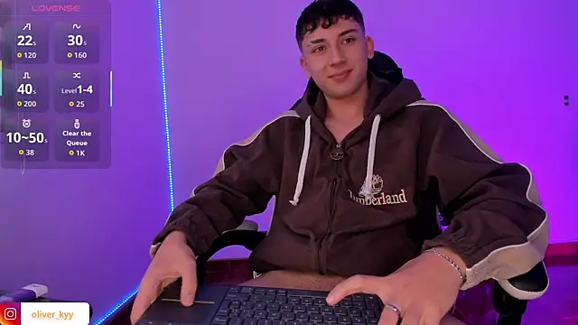 oliver_kyy webcam