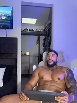 Andrew_Johnnson webcam