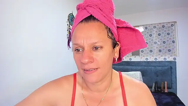 sofi_saliva2511 webcam