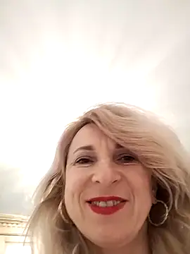 AhlyssaLove1155 webcam