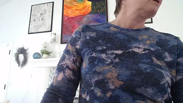 AuroraWillows's Stripchat show and profile