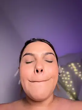 Webcam Model (Colibri_Centaura)  is live.Free join now!