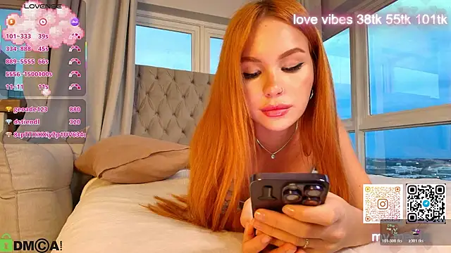 tracy-taylor (F young) - squeeze your ass