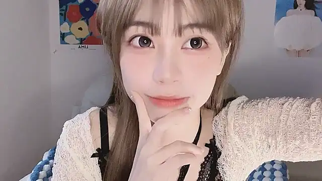 -hottie (Ask my age) - 完成指定脱一件+控制5分钟