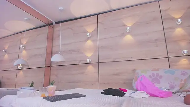 martina_touss webcam