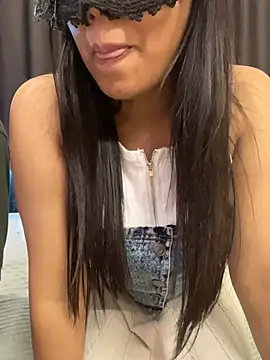 vickyandtania webcam