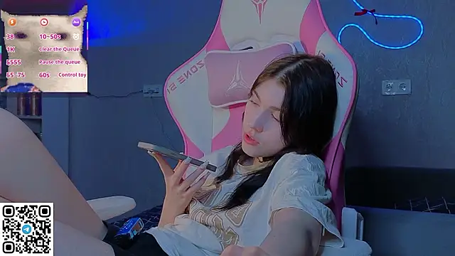 Sophie_SkyAngel webcam