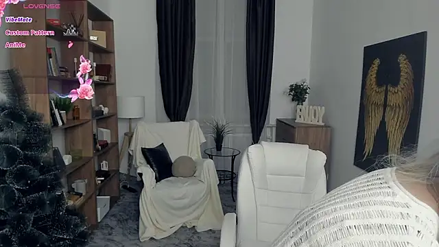 KristalCrowner webcam