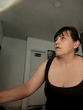 Natasha_miilf webcam