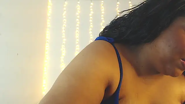 BiancaFollerach webcam