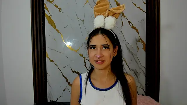 sweetcherry_21 - Sweetcherry_21's free webcam - UK Sex Cams