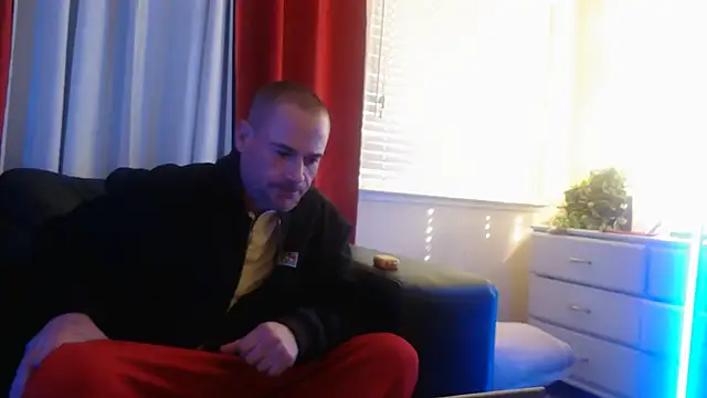 MISTERANDDEMI webcam