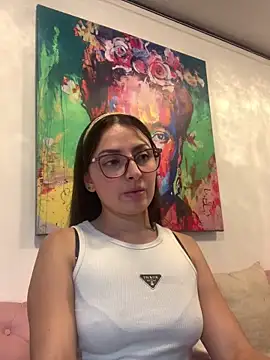 ArianaDominguez_Pink webcam