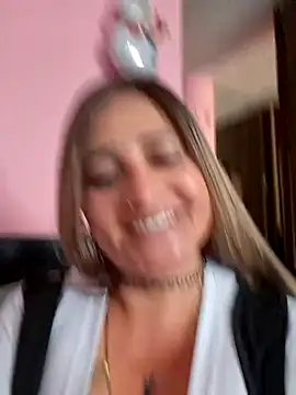 AlexadraJones3453 webcam