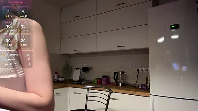 ElfriedaZwack webcam