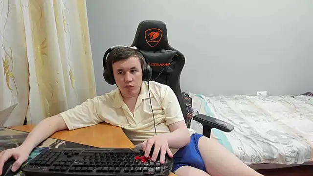 iliaskrislove webcam