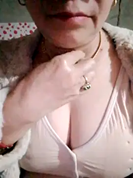 small-house123 webcam