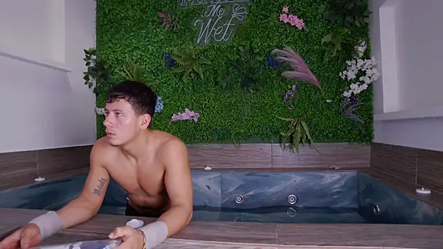 MagnusKnight_ webcam